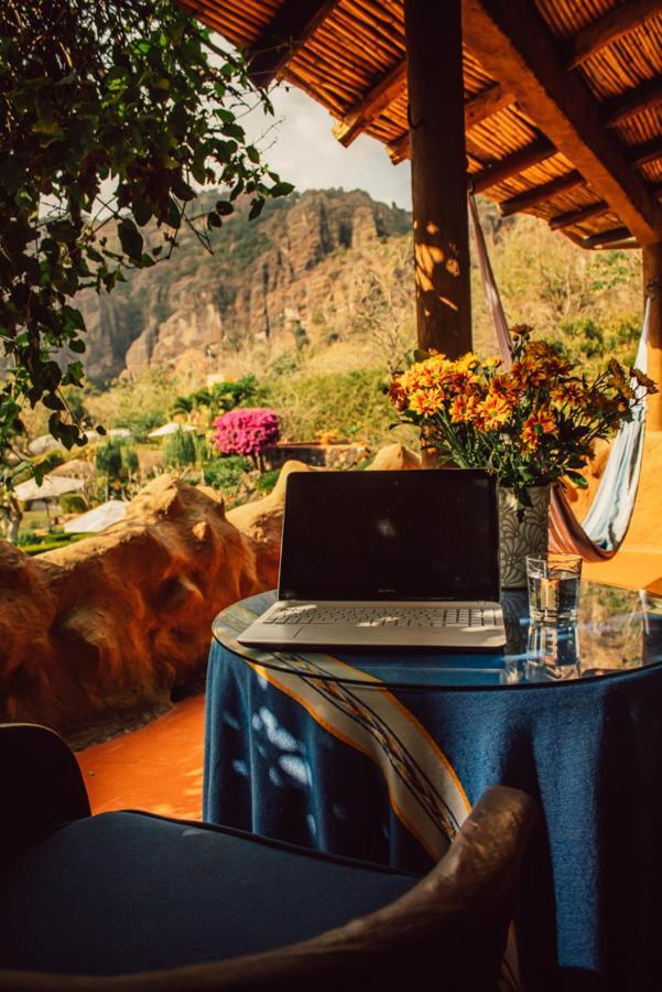 Hotel Valle Mistico テポストラン エクステリア 写真